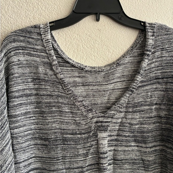 💥LOFT Grey Boxy Crew-neck Pullover Top L - Picture 6 of 10